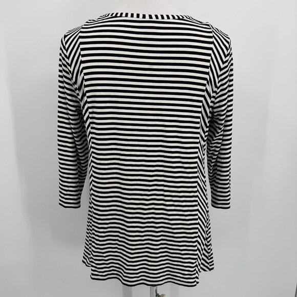 Chico’s Size 2 Black White Striped Tunic Top Women’s 3/4 Sleeve Stretch Knit Top - Picture 4 of 5